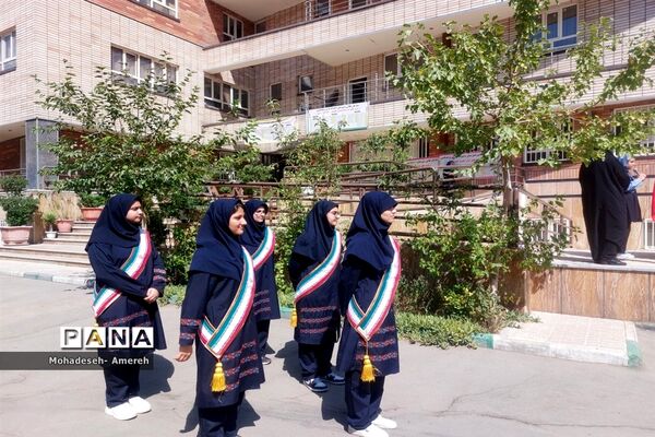 مانور بازگشایی مدارس منطقه ۸