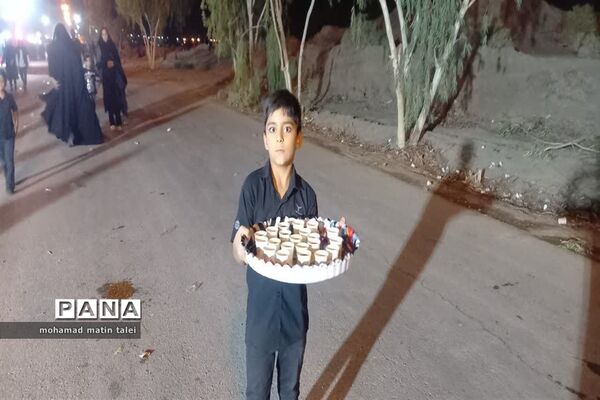 پذیرایی موکب‌ها از زوار اربعین حسینی در بافق