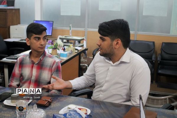 نشست هیات رئیسه شورای دانش‌آموزی استان بوشهر