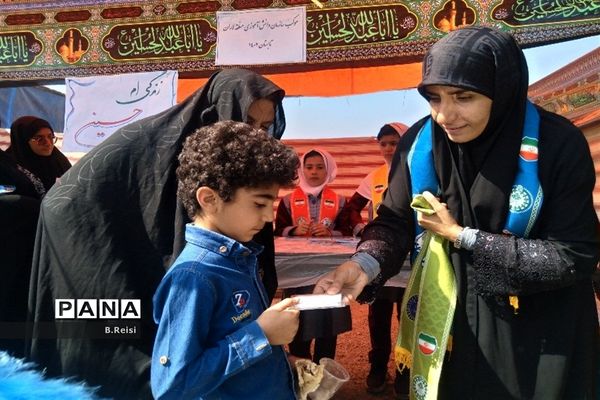 برپایی موکب آموزش و پرورش منطقه لاران  در سورشجان