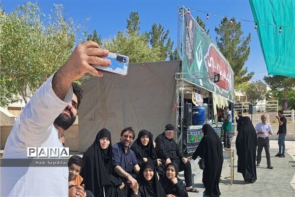 پذیرایی و اسکان زائران اربعین در موکب امام رضا (ع) اراک