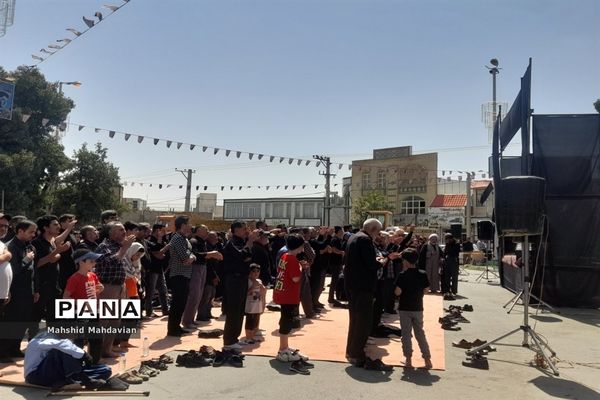 همایش اربعین حسینی در شهرستان شازند