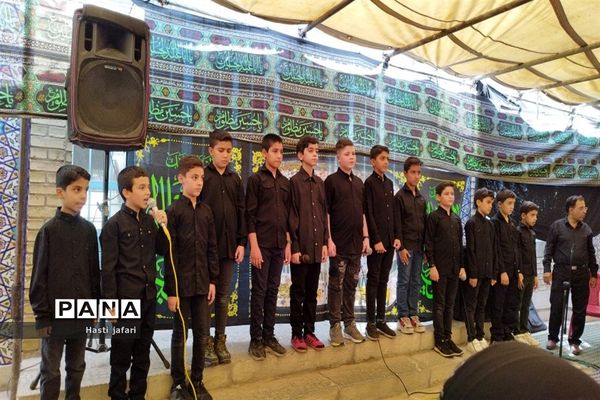 حضور با شکوه مردم عزادار حسینی در پیاده‌روی جاماندگان اربعین