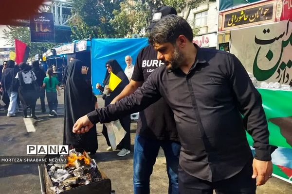 موکب حب الحسین(ع)  فشافویه درمسیر پیاده‌روی جاماندگان اربعین حسینی