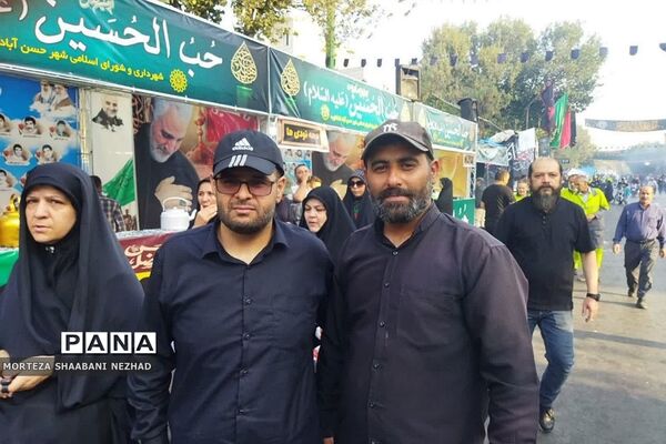 موکب حب الحسین(ع)  فشافویه درمسیر پیاده‌روی جاماندگان اربعین حسینی