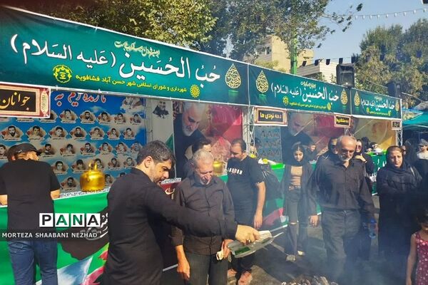 موکب حب الحسین(ع)  فشافویه درمسیر پیاده‌روی جاماندگان اربعین حسینی