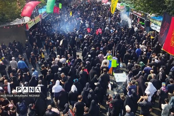 موکب حب الحسین(ع)  فشافویه درمسیر پیاده‌روی جاماندگان اربعین حسینی