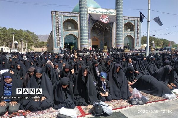 آیین پیاده‌روی حرم تا حرم در کاشمر