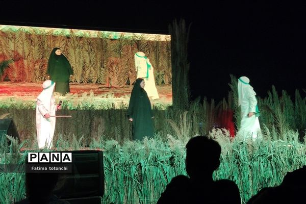 نمایش بزرگ "برفرازهستی" کاری از گروه فرهنگی و هنری مهتاب