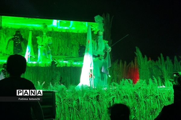 نمایش بزرگ "برفرازهستی" کاری از گروه فرهنگی و هنری مهتاب