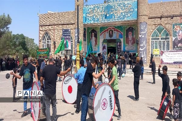 مراسم عزاداری روز اربعین درآستان مقدس امامزاده سید محمد(ع)کاشمر