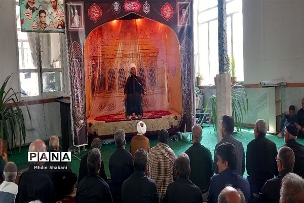 مراسم عزاداری روز اربعین درآستان مقدس امامزاده سید محمد(ع)کاشمر