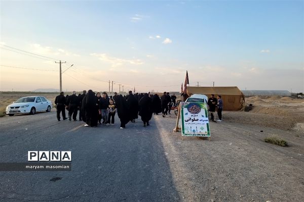 پیاده‌روی جاماندگان اربعین حسینی در شهرستان ابرکوه