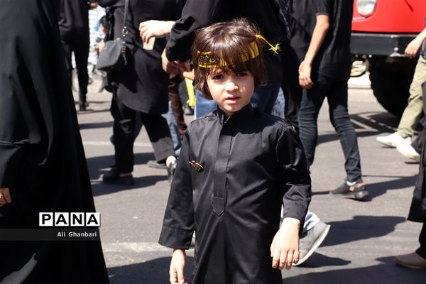 مراسم پیاده‌روی جاماندگان اربعین حسینی تبریز