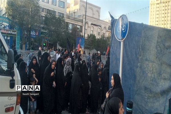 مراسم جاماندگان اربعین حسینی در جوار حرم مطهر امام رضا (ع)