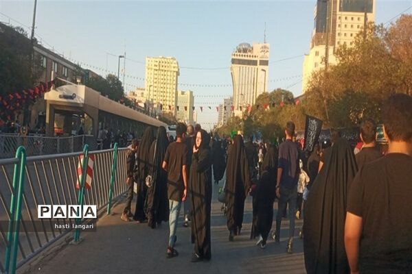 مراسم جاماندگان اربعین حسینی در جوار حرم مطهر امام رضا (ع)