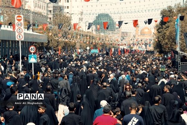 جاماندگان اربعین در پناه رضا(ع)