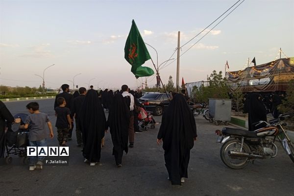 حال و هوای موکب های اربعین در پیاده‌روی زائران جمکران