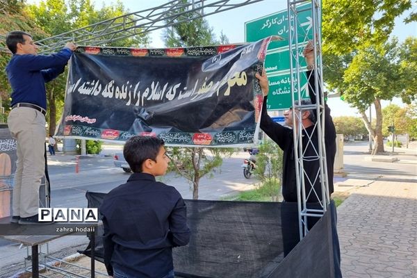 خدمات‌رسانی موکب دانش‌آموزان خراسان شمالی به جاماندگان حسینی