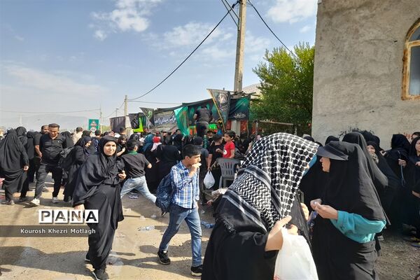پیاده‌روی جاماندگان اربعین حسینی در شهرستان کازرون