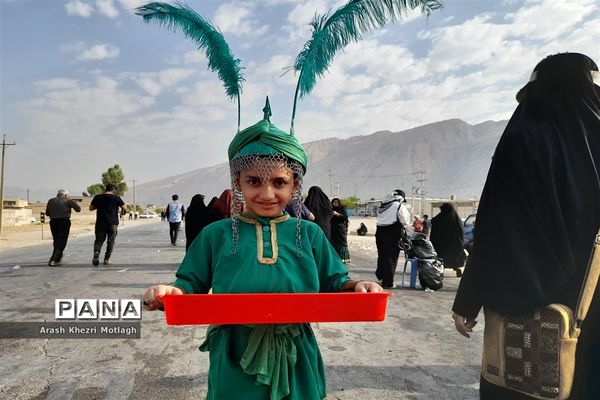 حضور کودکان در پیاده‌روی جاماندگان اربعین حسینی شهرستان کازرون‌