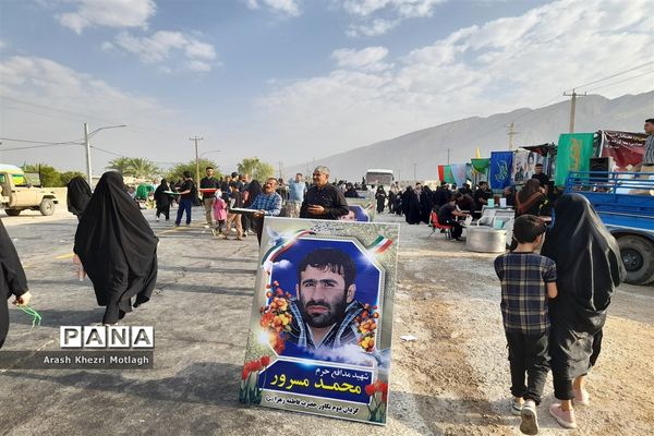 حضور کودکان در پیاده‌روی جاماندگان اربعین حسینی شهرستان کازرون‌