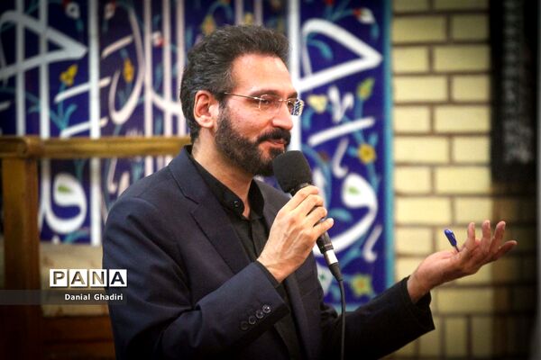 مراسم گرامیداشت  یوم الله ۱۷شهریور