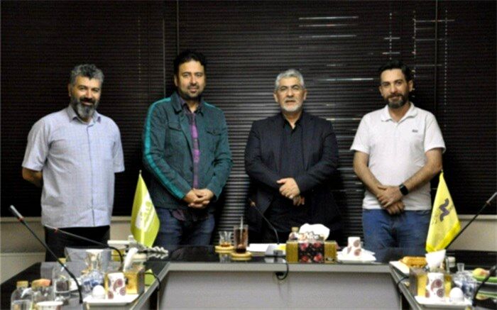 رویدادهایی که به توسعه فرهنگی کمک می کنند باید حمایت شوند