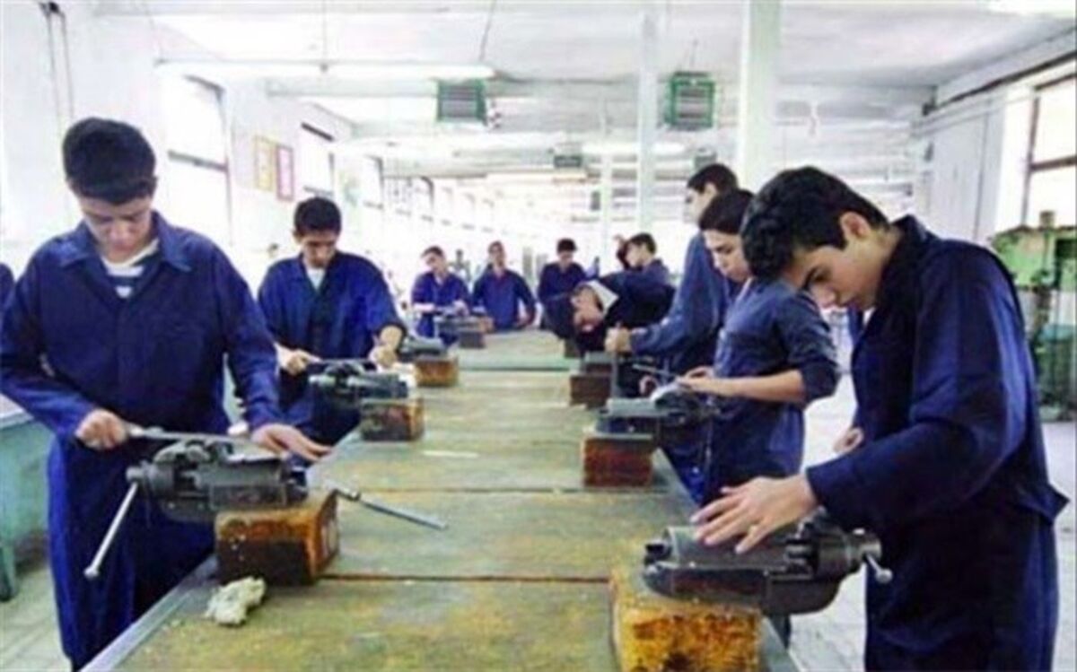مهارت‌آموزی را مقدم بر علم‌آموزی کنیم