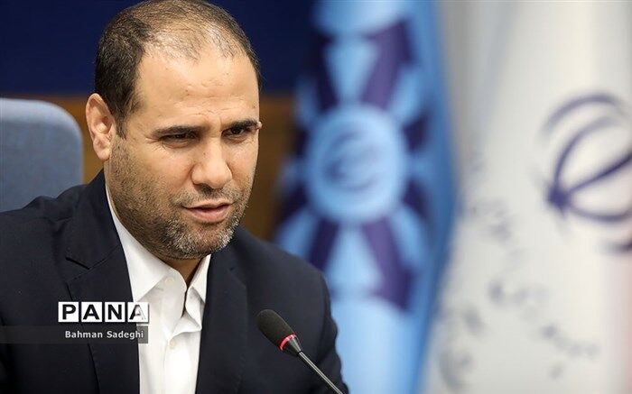 تصویب به‌کارگیری معلمان بازنشسته به مدت ۲۴ ساعت در هفته