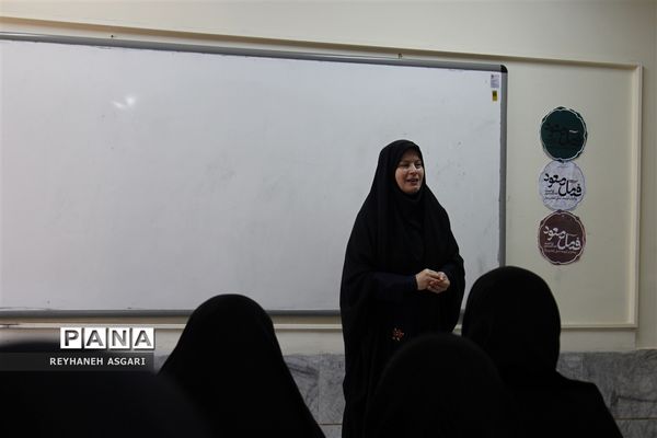 برگزاری کارگاه‌های توانمندسازی در دومین روز رویداد «فصل صعود» ویژه مدیران مقطع ابتدایی شهرستان‌های تهران