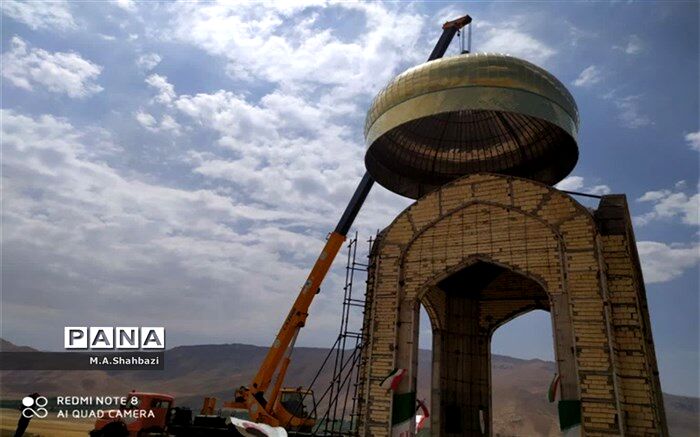 نصب مقبره جدید شهدای گمنام شهر گهرو