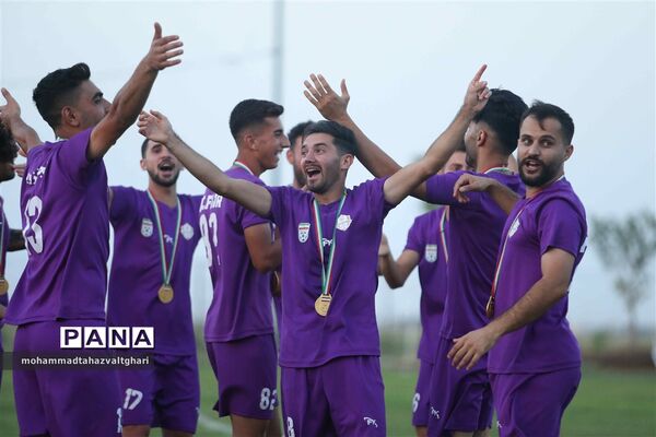 جشن قهرمانی تیم فوتبال بزرگسالان فجر قزوین