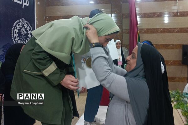 اختتامیه مسابقات استانی گروه دختران المپیاد رویش در اردوگاه شهید دستغیب شیراز