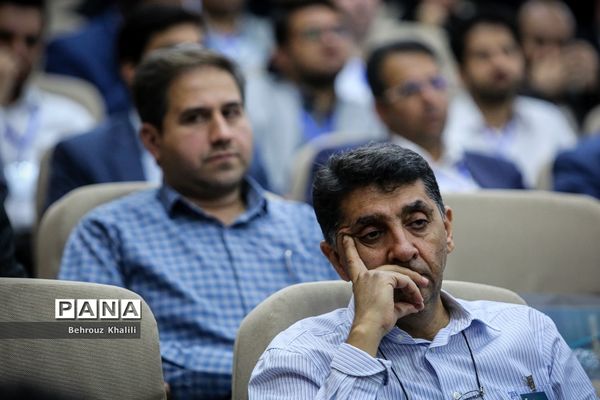همایش «نظاره جهش تولید دانش‌بنیان»