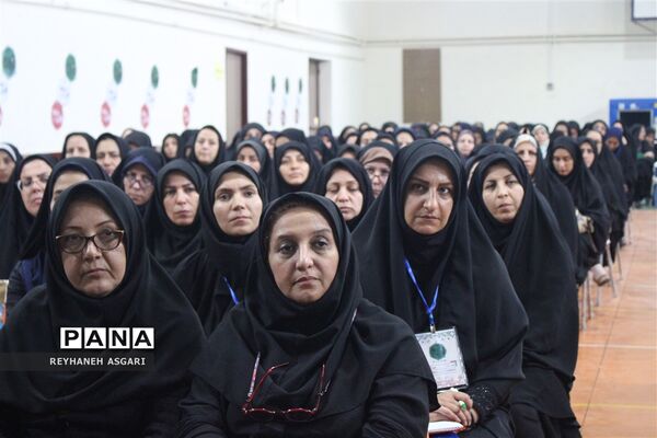 آیین افتتاحیه رویداد توانمندسازی فصل «صعود» ویژه مدیران مقطع متوسطه شهرستان‌های تهران
