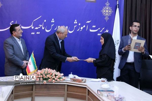 نشست خبری مدیر آموزش و پرورش ناحیه یک ساری با اصحاب رسانه