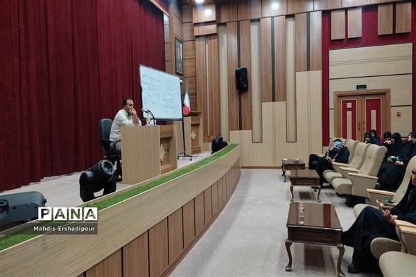 اختتامیه طرح یاوران‌ ولایت شهرستان‌های استان تهران