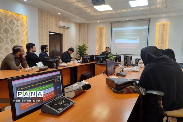 جلسه نشست و کارگاه آموزشی مشاوران جوان استانی، تمام نواحی آموزش و پرورش مشهد