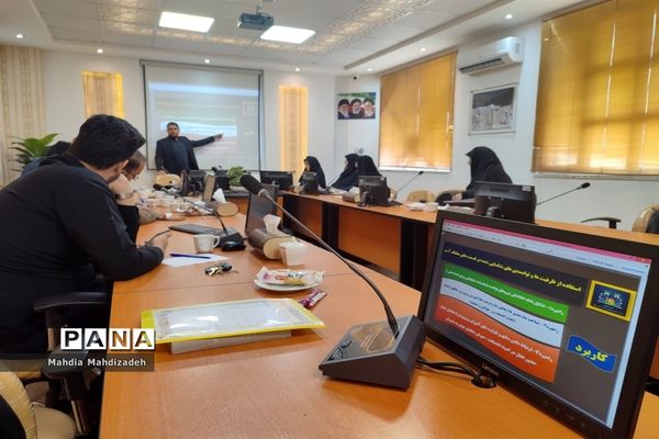 جلسه نشست و کارگاه آموزشی مشاوران جوان استانی، تمام نواحی آموزش و پرورش مشهد