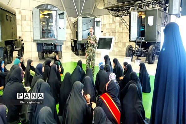 حضور فرماندهان واحد در پارک ملی هوافضا به عنوان آخرین برنامه در دوره یاوران ولایت ۱۴۰۲