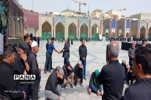 مراسم  عزاداری دهه آخر صفر درحرم امام رضا( ع)