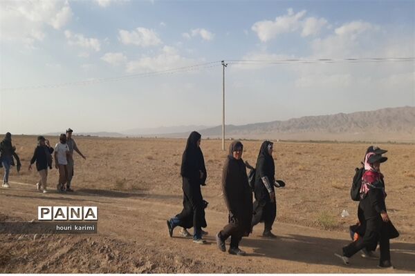 پیاده‌روی هیات عزاداران شهرستان مانه و سملقان دردهه آخر صفر به  حرم امام رضا( ع)
