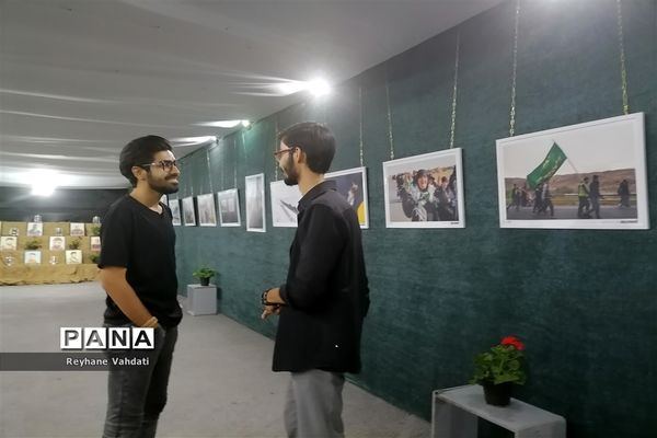 افتتاح نمایشگاه گروهی عکس در «مسیر بهشت»