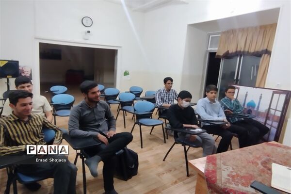 برگزاری جلسه امور جوانان و نوجوانان دانش‌آموز شهرستان کاشمر
