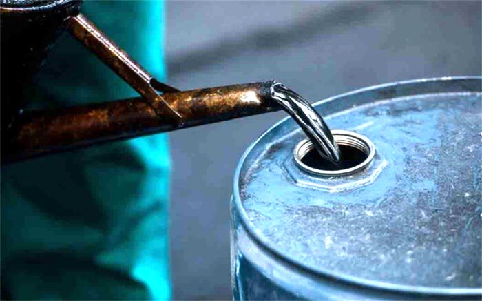 قیمت نفت روی قله ۱۰ ماه اخیر ایستاد