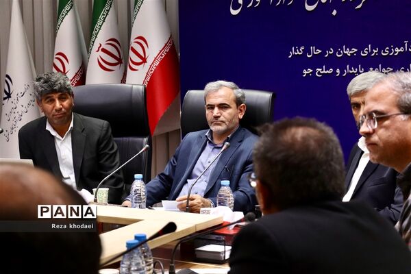 همایش گرامیداشت سالروز جهانی سواد‌آموزی