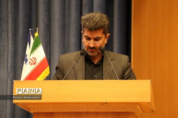 جلسه علمی تخصصی مدیران مدارس در آموزش و پرورش ناحیه ۶ مشهد