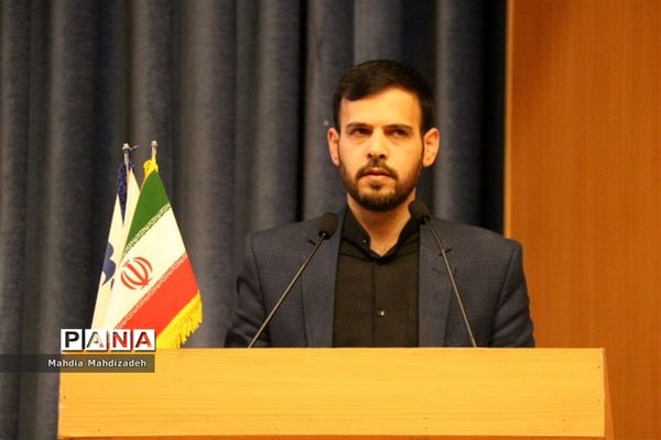 جلسه علمی تخصصی مدیران مدارس در آموزش و پرورش ناحیه ۶ مشهد