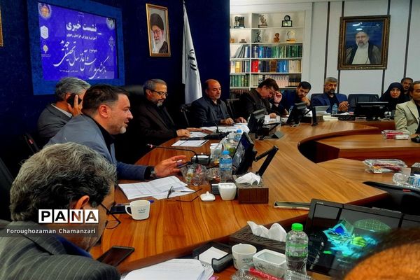 اولین نشست خبری مدیرکل آموزش و پرورش خراسان‌رضوی با اصحاب رسانه